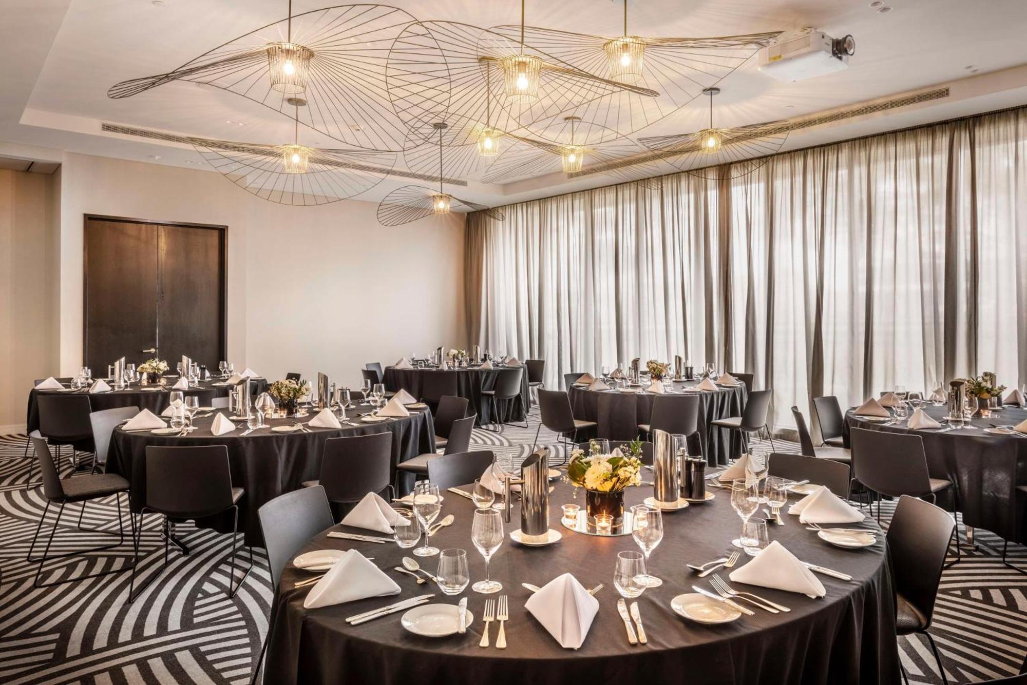 Hotel Doubletree By Hilton Auckland Karaka Zewnętrze zdjęcie