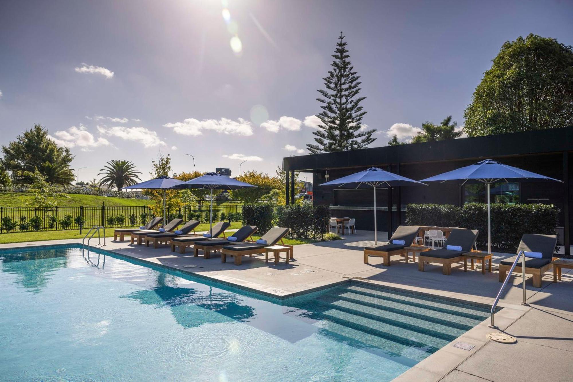 Hotel Doubletree By Hilton Auckland Karaka Zewnętrze zdjęcie